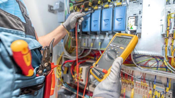 Best Local Electrician Companies  in Orangeburg, NY